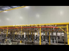 How does a die casting machine produce street lights?