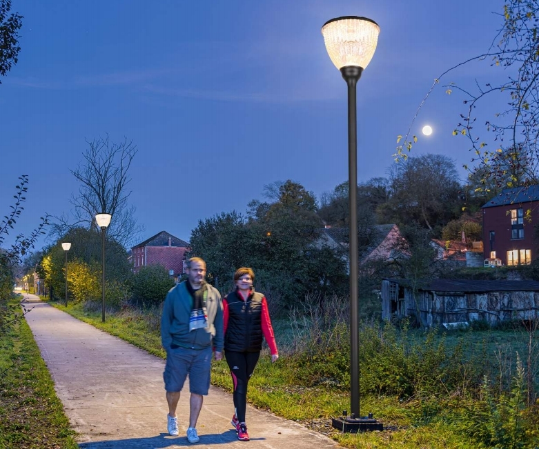 Latest company blogs about What Are the Best All-Weather Courtyard Lights for Residential Projects?