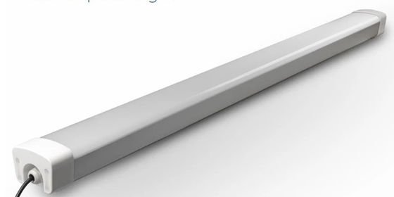 Supermarket Waterproof LED Batten Light AC85 - 265V Input Voltage 0.9 PF